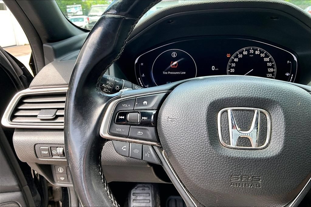 Used 2018 Honda Accord Sport image 10