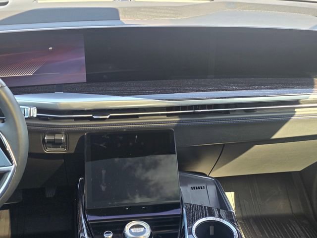 Used 2026 Cadillac Escalade IQ Sport 1 AWD/4WD image 18