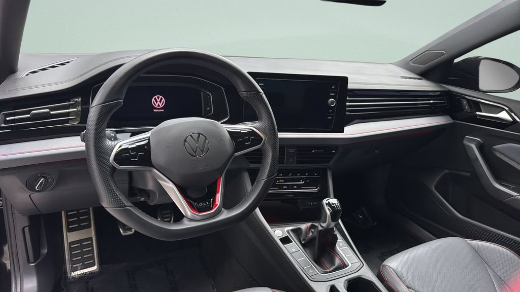 Used 2025 Volkswagen Jetta GLI Autobahn FWD image 26
