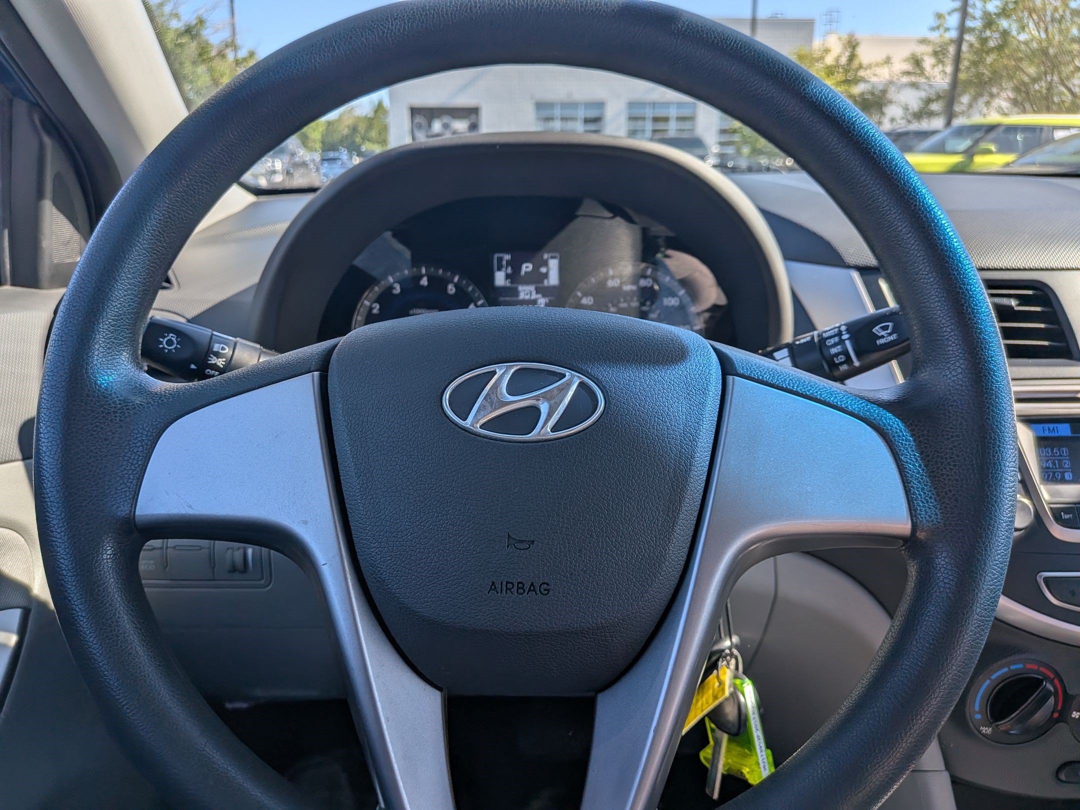 Used 2017 Hyundai Accent SE FWD image 17