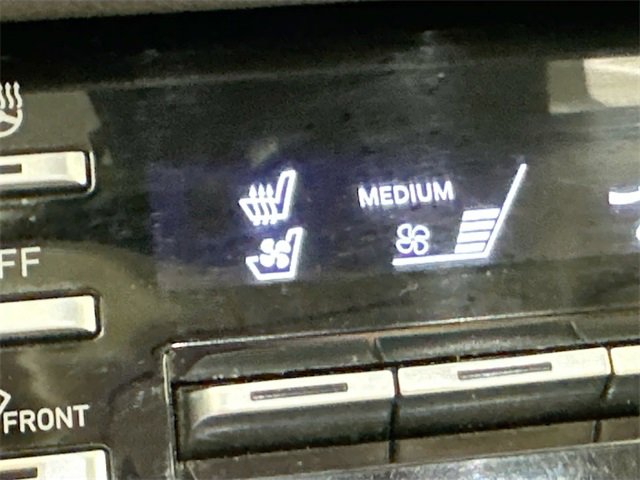 Used 2022 Hyundai Sonata Limited w/ Cargo Package image 19