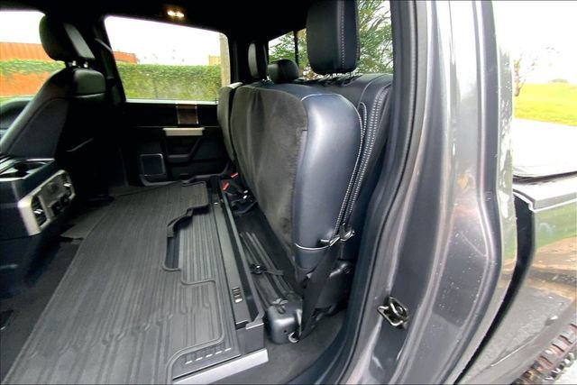 Used 2022 Ford F250 Lariat w/ Black Appearance Package image 10