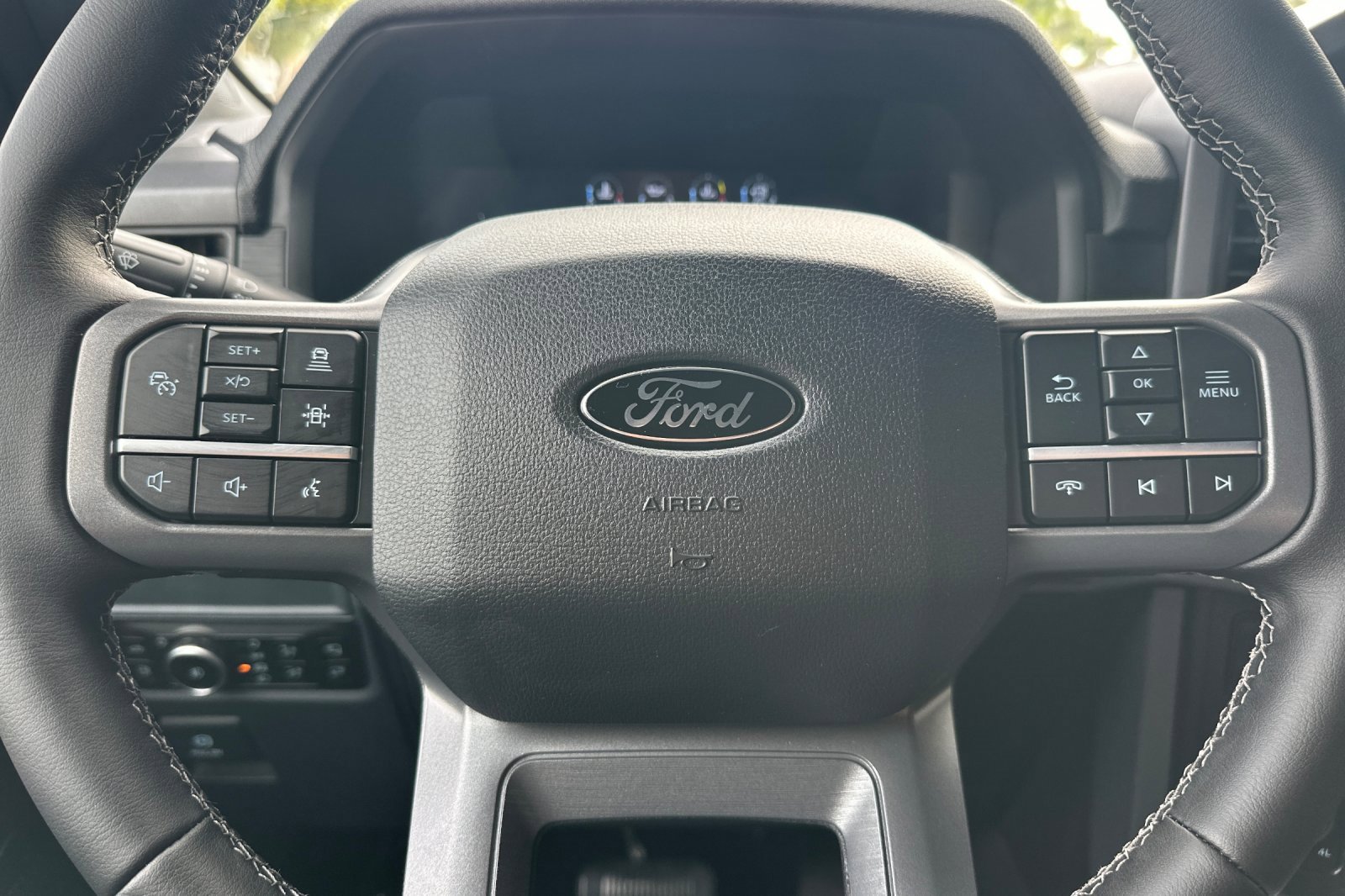 New 2025 Ford F150 XLT w/ Equipment Group 302A MID image 23