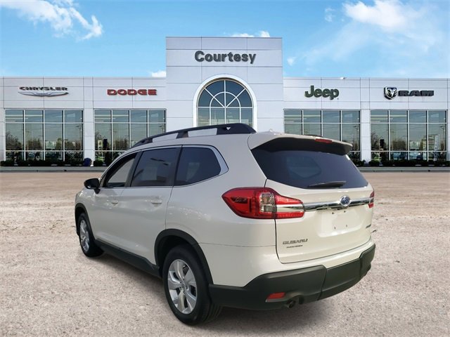 Used 2022 Subaru Ascent 8-Passenger image 3