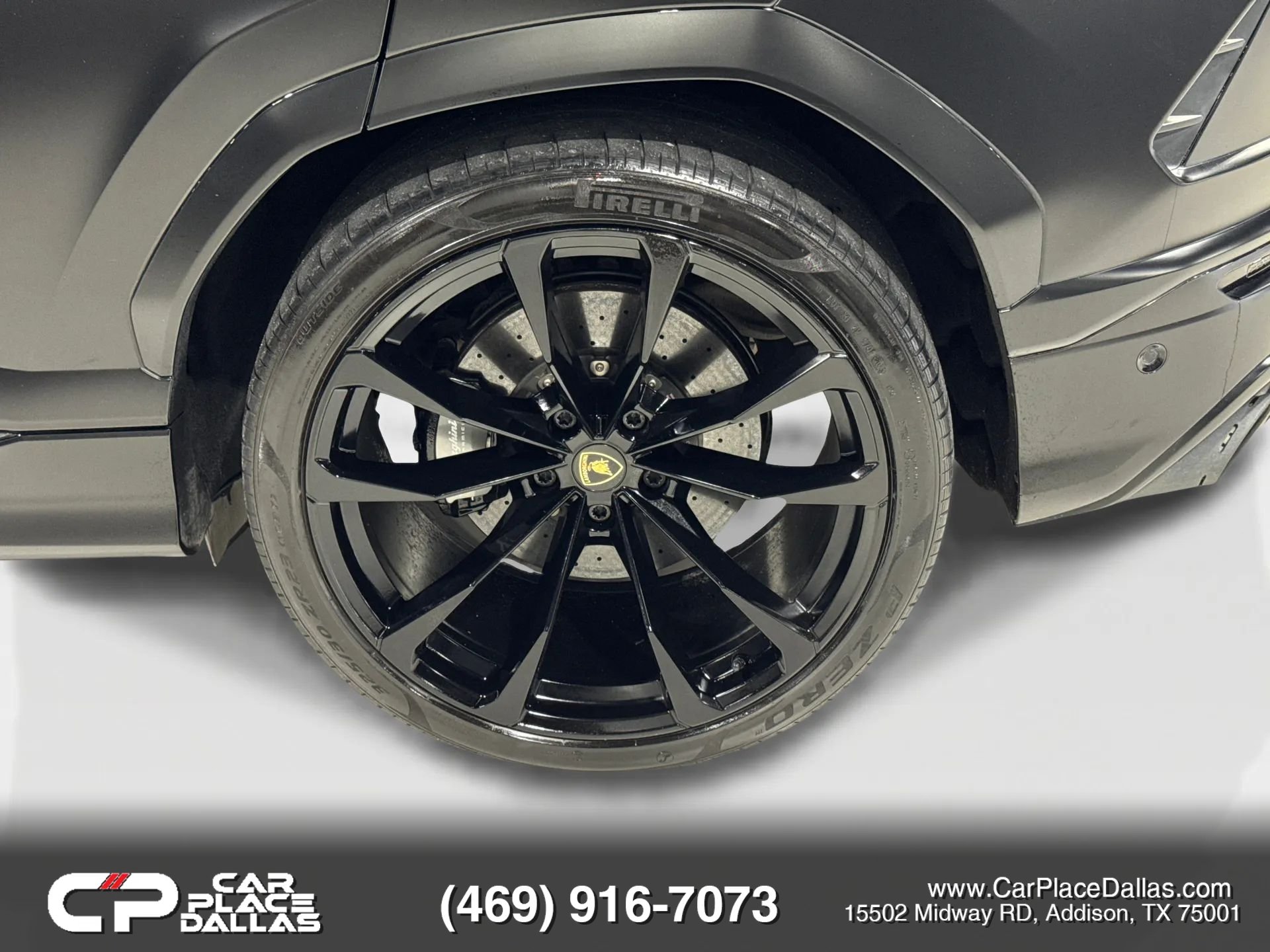 Used 2021 Lamborghini Urus AWD/4WD image 45