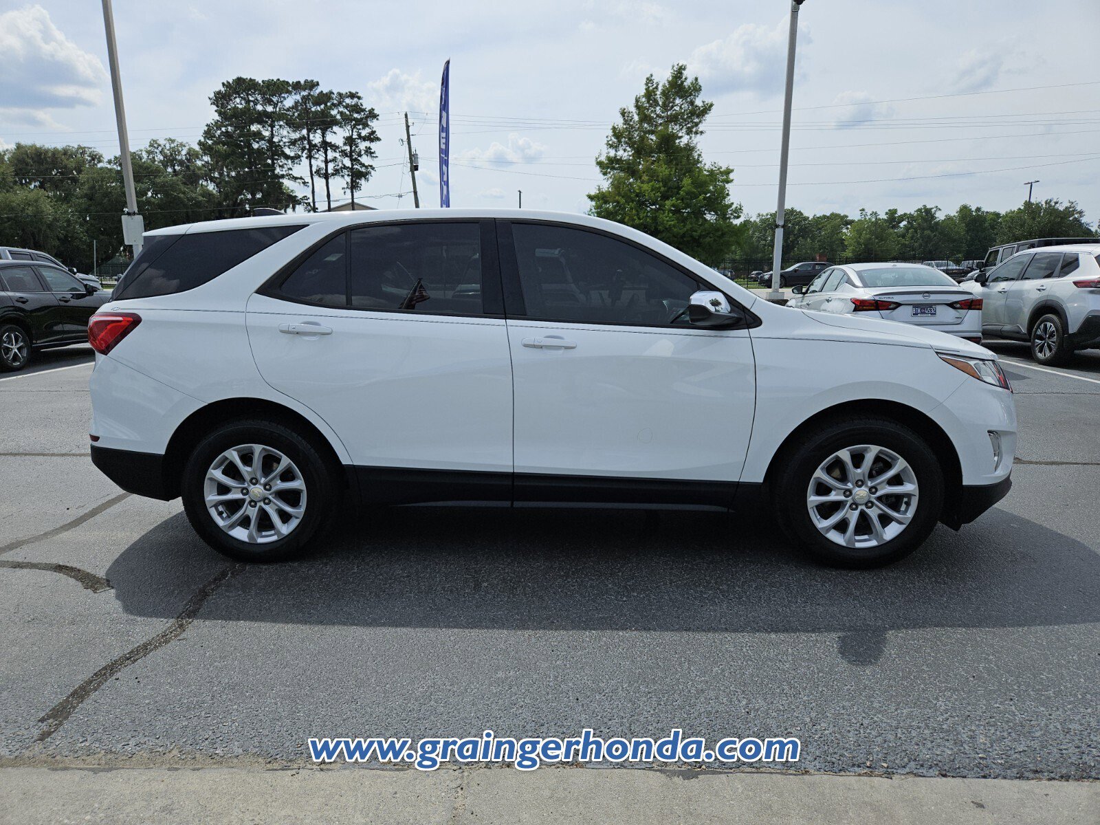 Used 2019 Chevrolet Equinox LS w/ LS Convenience Package FWD image 6