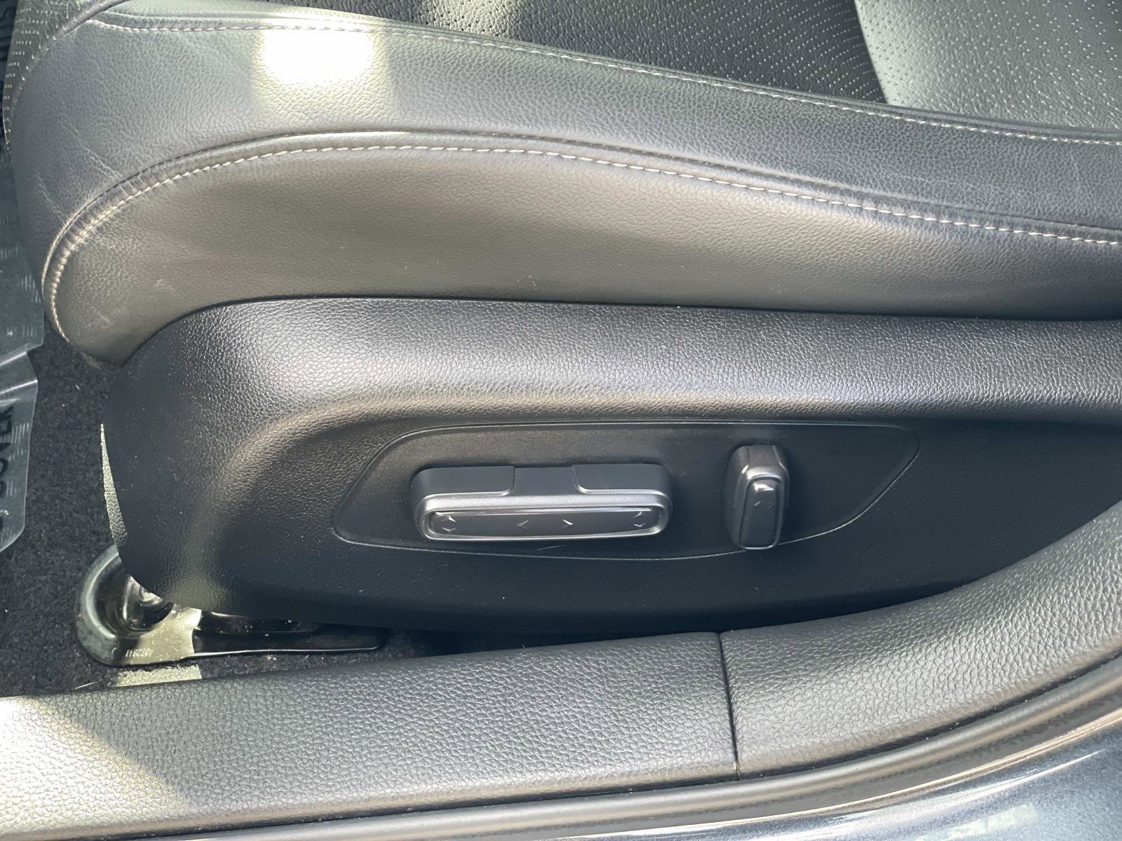 Certified 2022 Honda Civic EX-L image 14