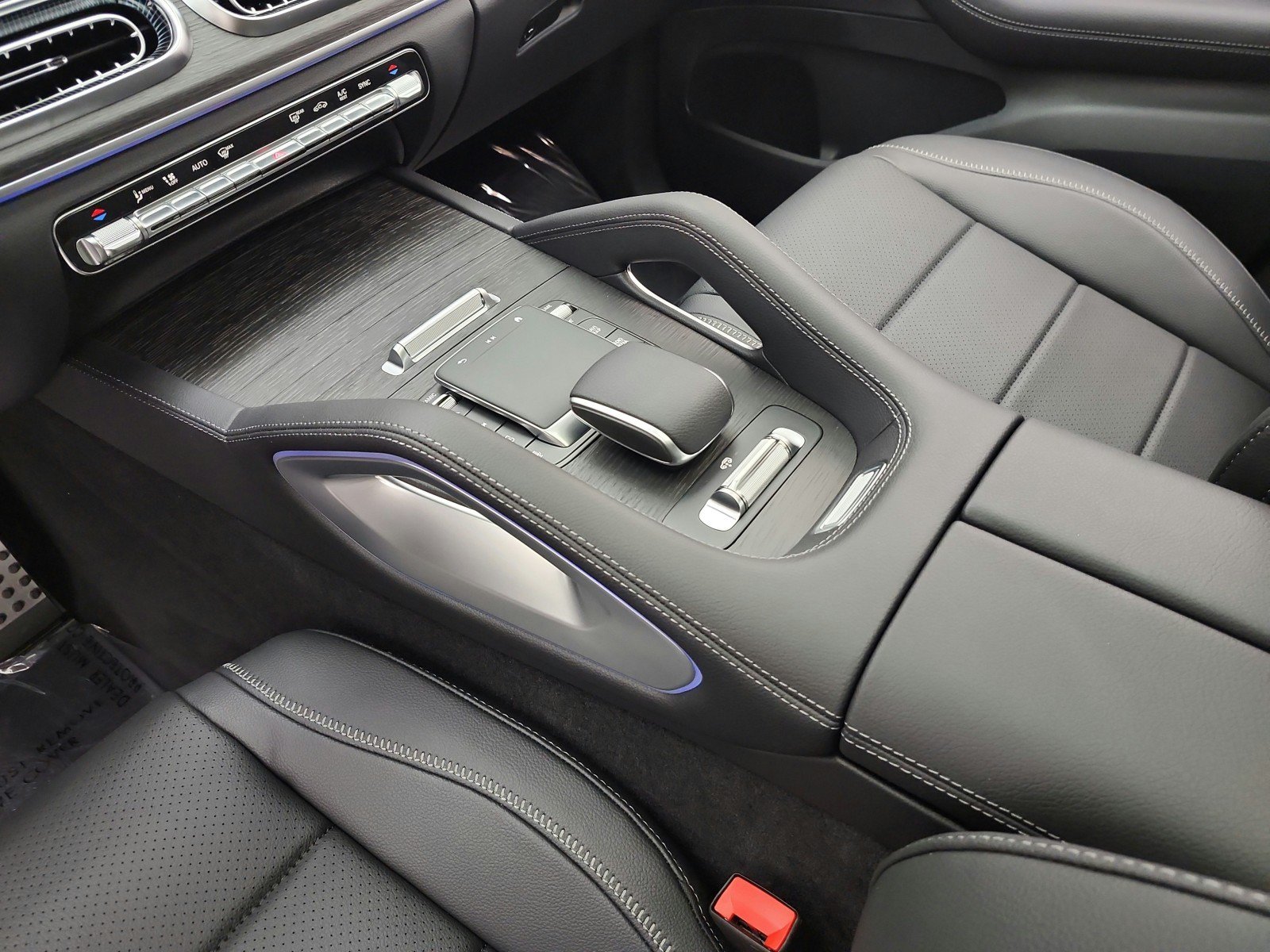 New 2027 Mercedes-Benz GLS 450 4MATIC image 10