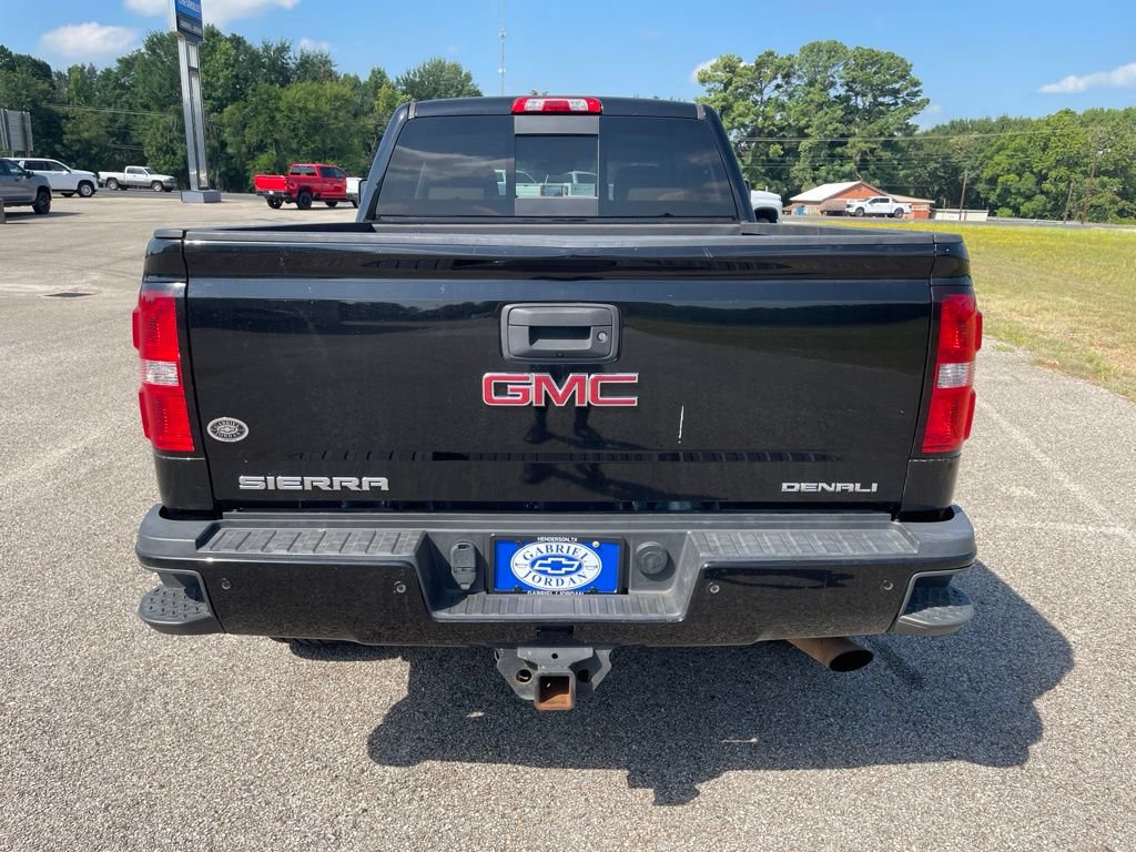 Used 2019 GMC Sierra 2500 Denali AWD/4WD image 5