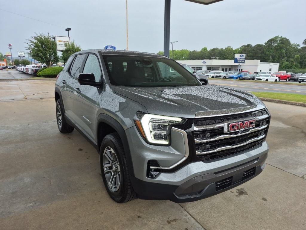 New 2026 GMC Terrain Elevation w/ Technology Package II FWD image 3