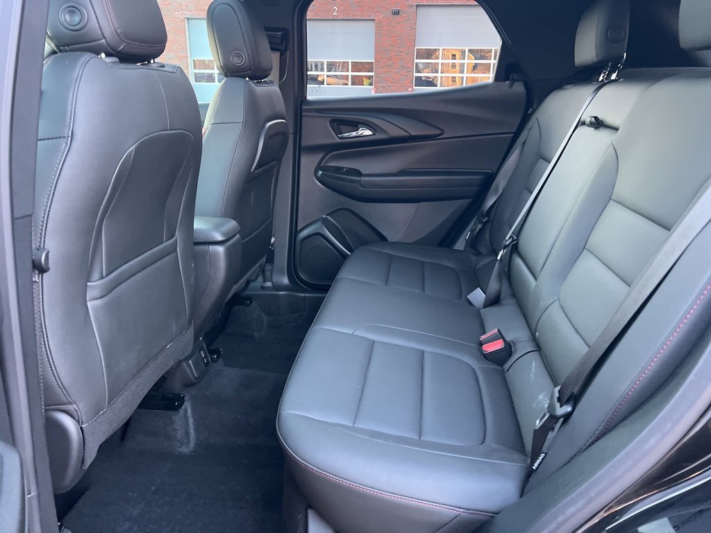 Used 2024 Chevrolet TrailBlazer RS w/ Convenience Package image 25