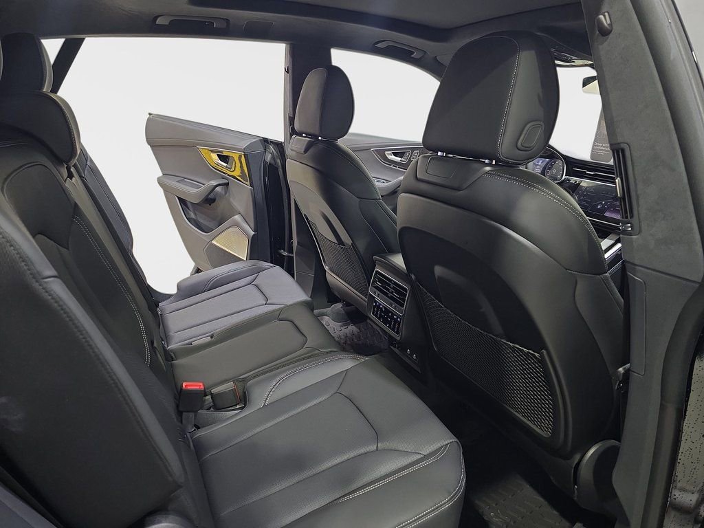 New 2026 Audi Q8 Prestige image 11