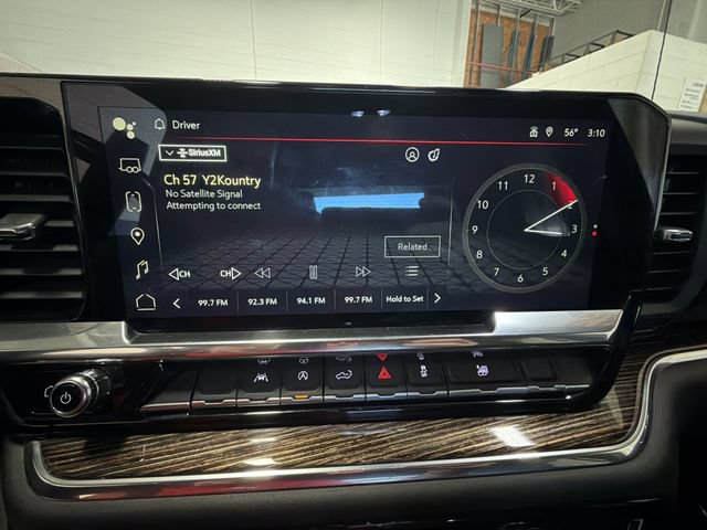 Certified 2022 GMC Sierra 1500 Elevation w/ LPO, Elevation Black Package AWD/4WD image 16
