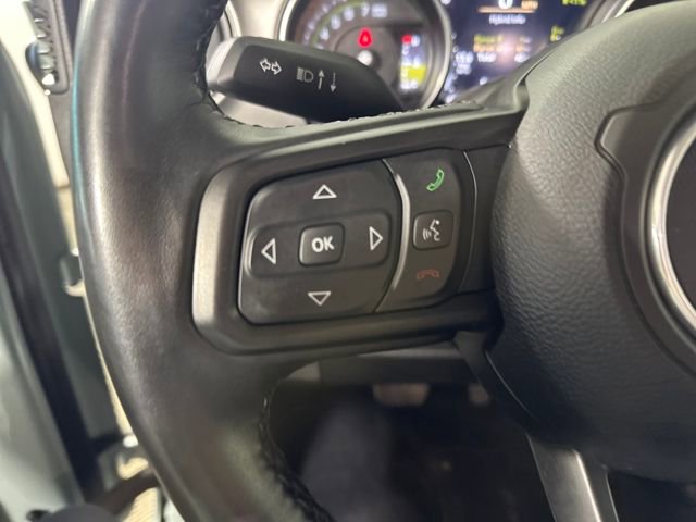 Used 2023 Jeep Wrangler Unlimited w/ Cold Weather Group image 15