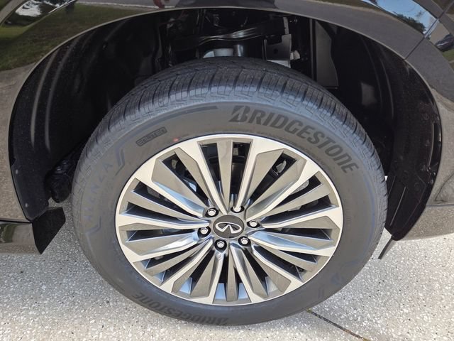 New 2027 INFINITI QX80 Luxe w/ Cargo Package RWD image 9