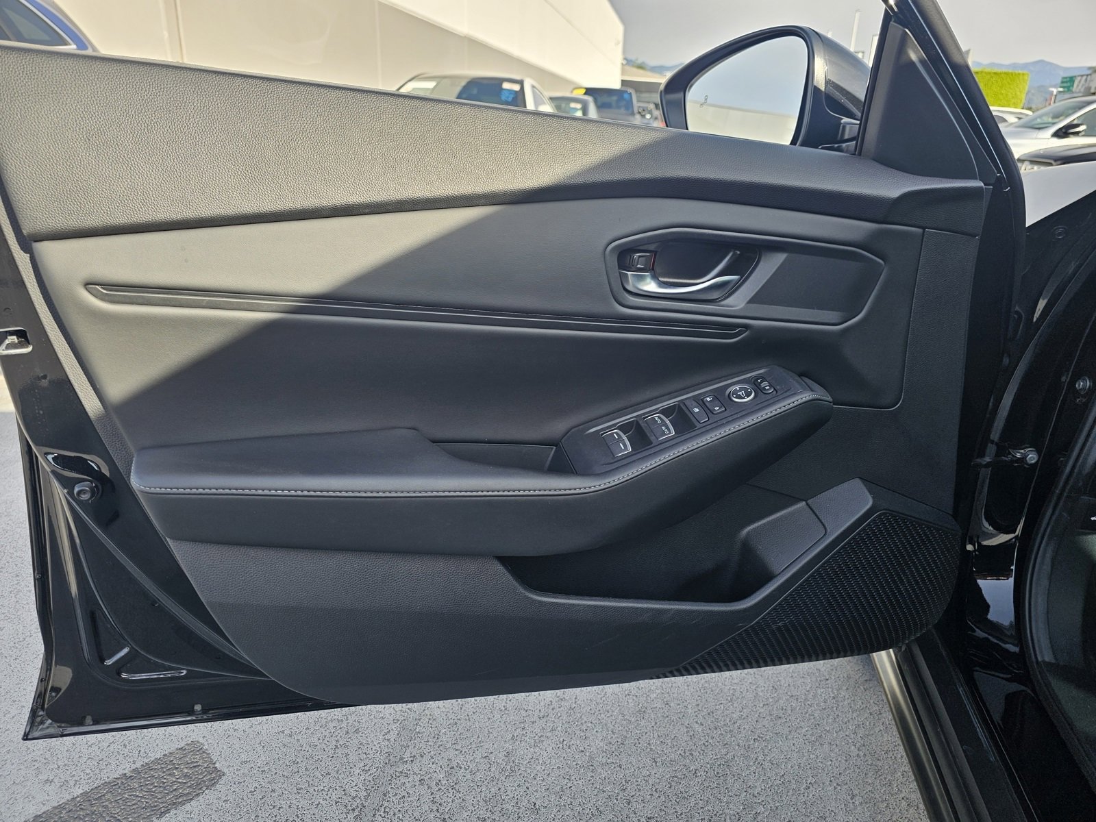 Used 2024 Honda Accord Sport image 11