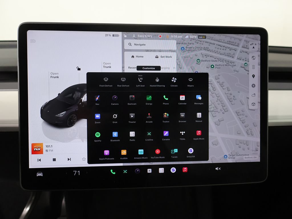 Used 2023 Tesla Model Y Long Range AWD/4WD image 40