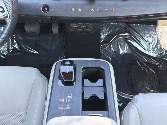 Certified 2023 Nissan Ariya AWD image 4