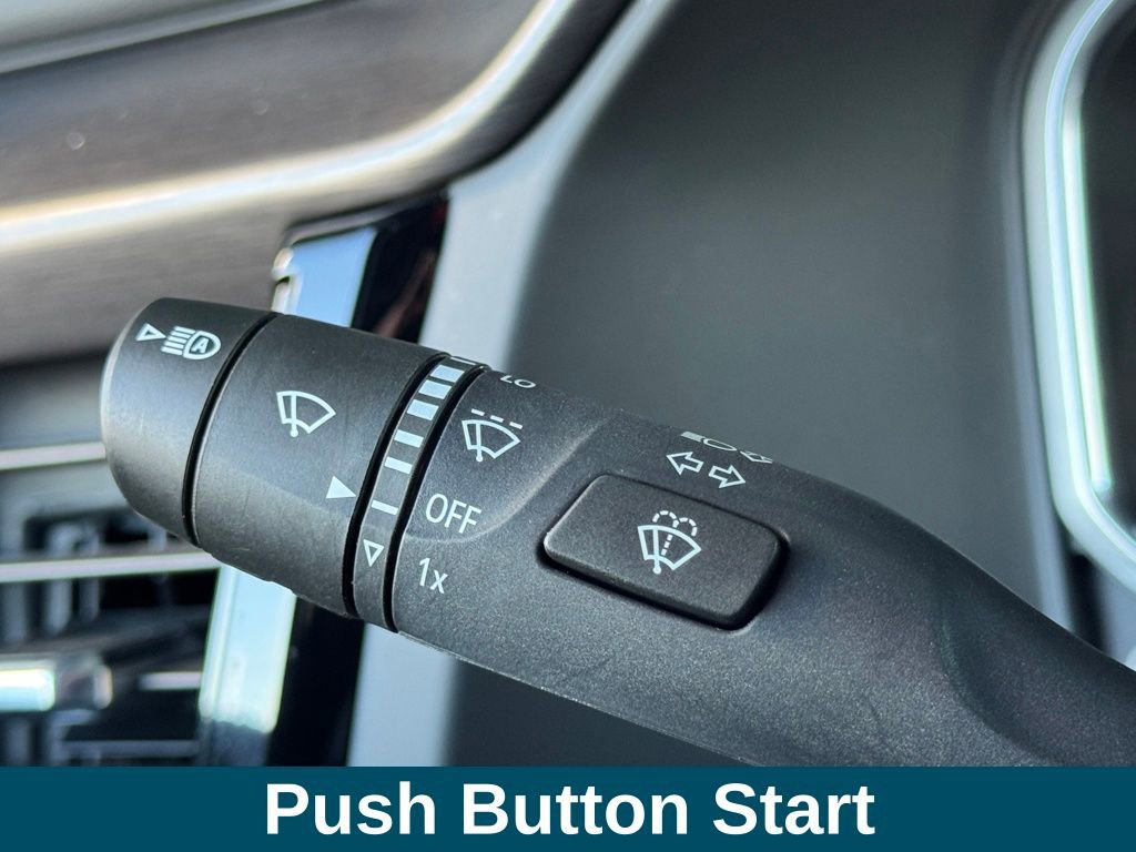 Used 2025 GMC Sierra 2500 AT4X image 13