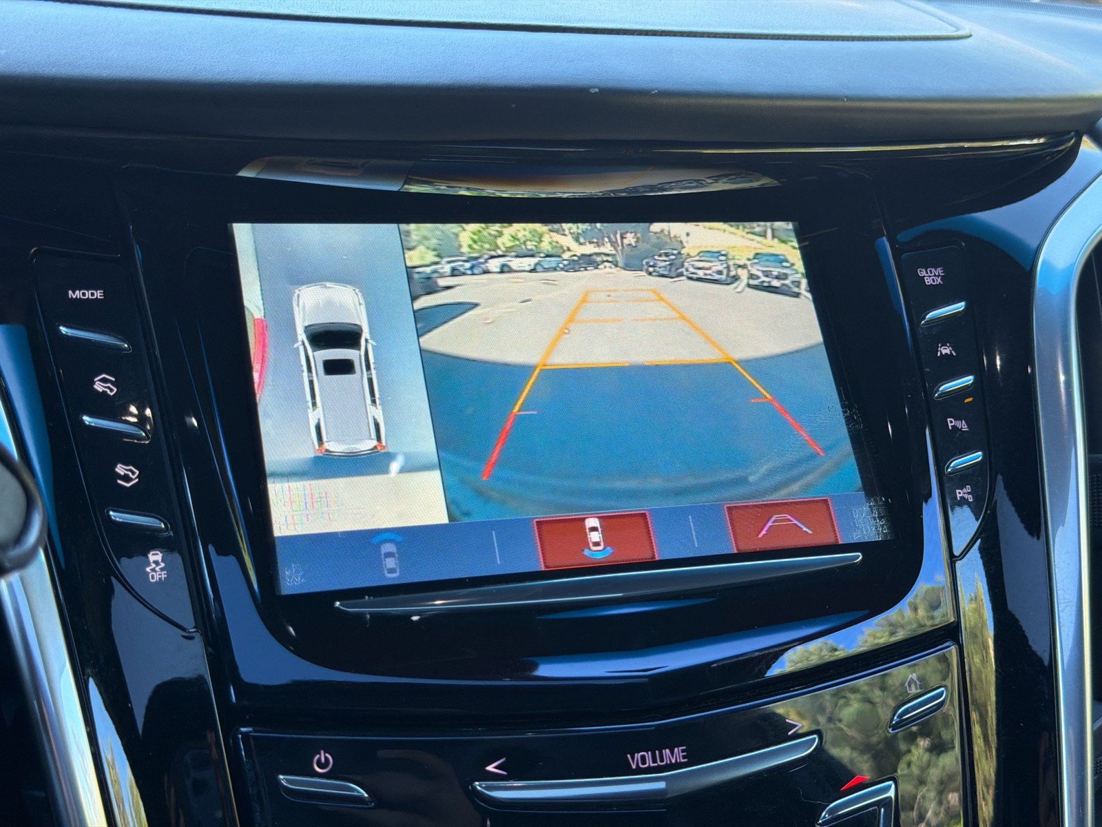 Used 2019 Cadillac Escalade ESV Platinum AWD/4WD image 20