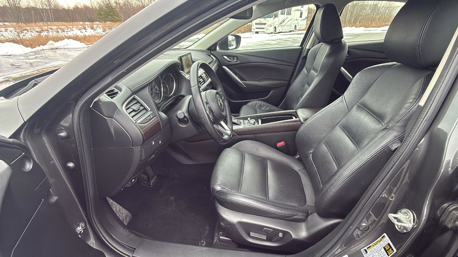 Used 2017 MAZDA MAZDA6 Touring w/ Touring Premium Package image 24