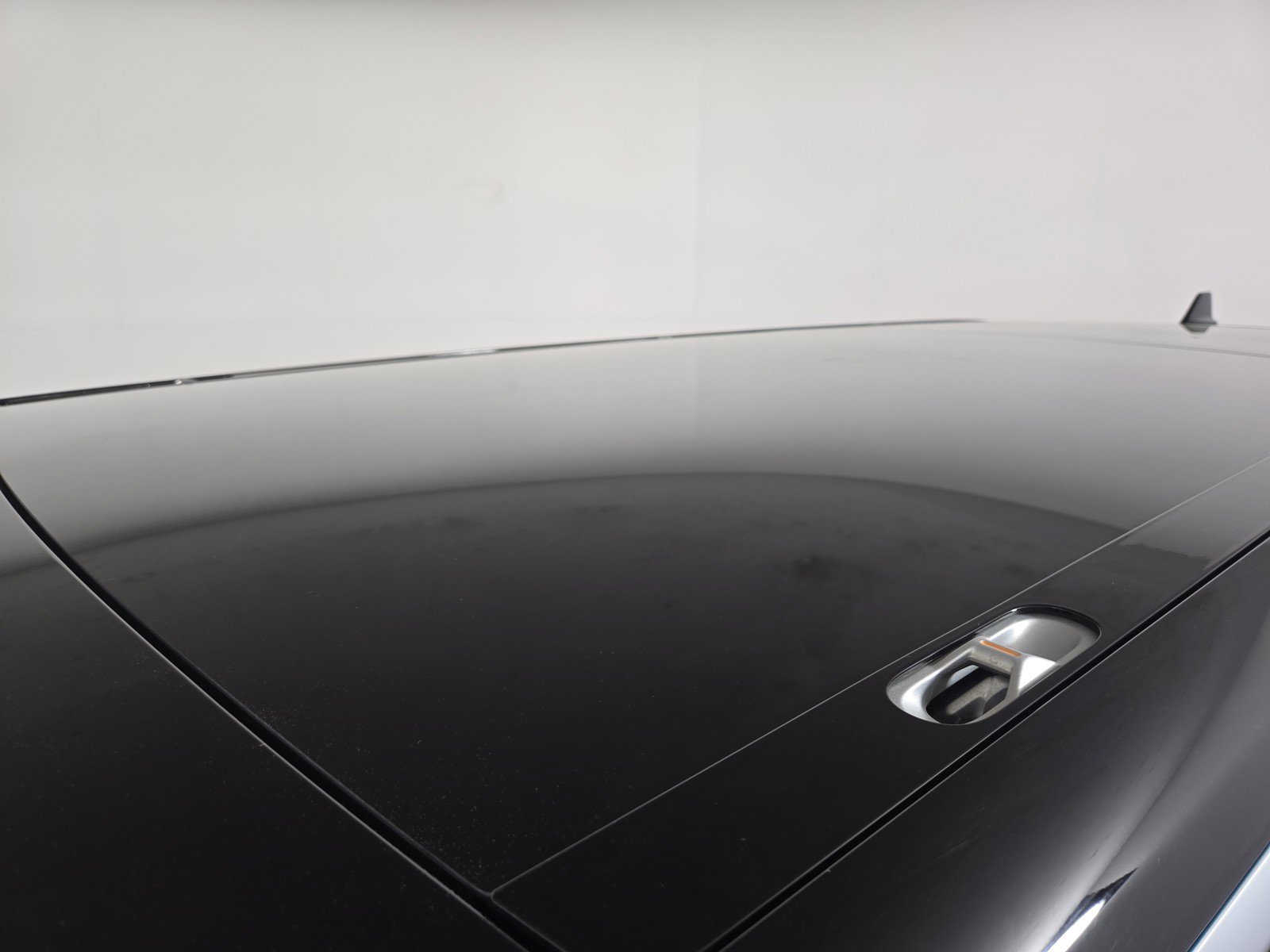 Used 2022 Rivian R1S Launch Edition image 13