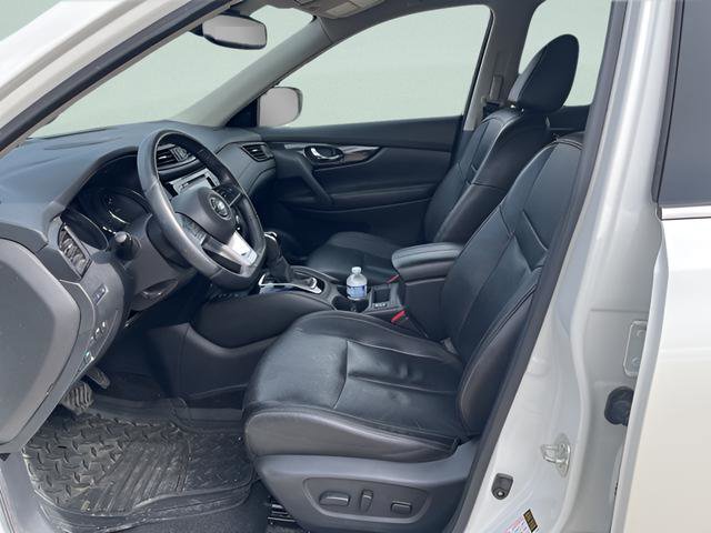 Used 2019 Nissan Rogue SL image 8