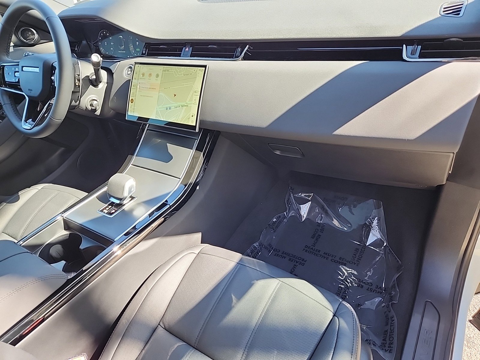 New 2026 Land Rover Range Rover Evoque S image 27