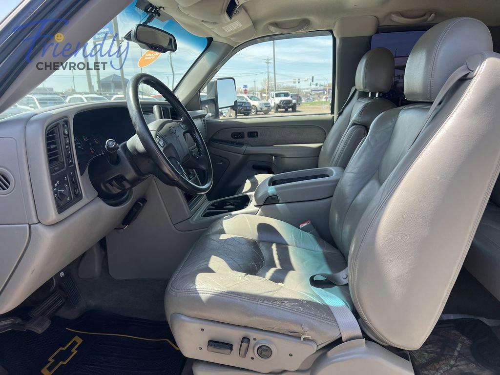 Used 2003 Chevrolet Silverado 1500 LT w/ Off-Road Package AWD/4WD image 18