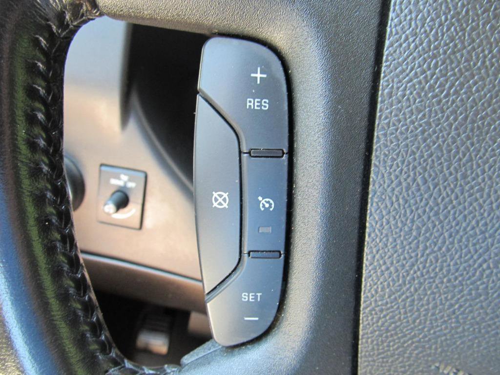 Used 2022 GMC Savana 3500 Extended w/ Driver Convenience Package image 44