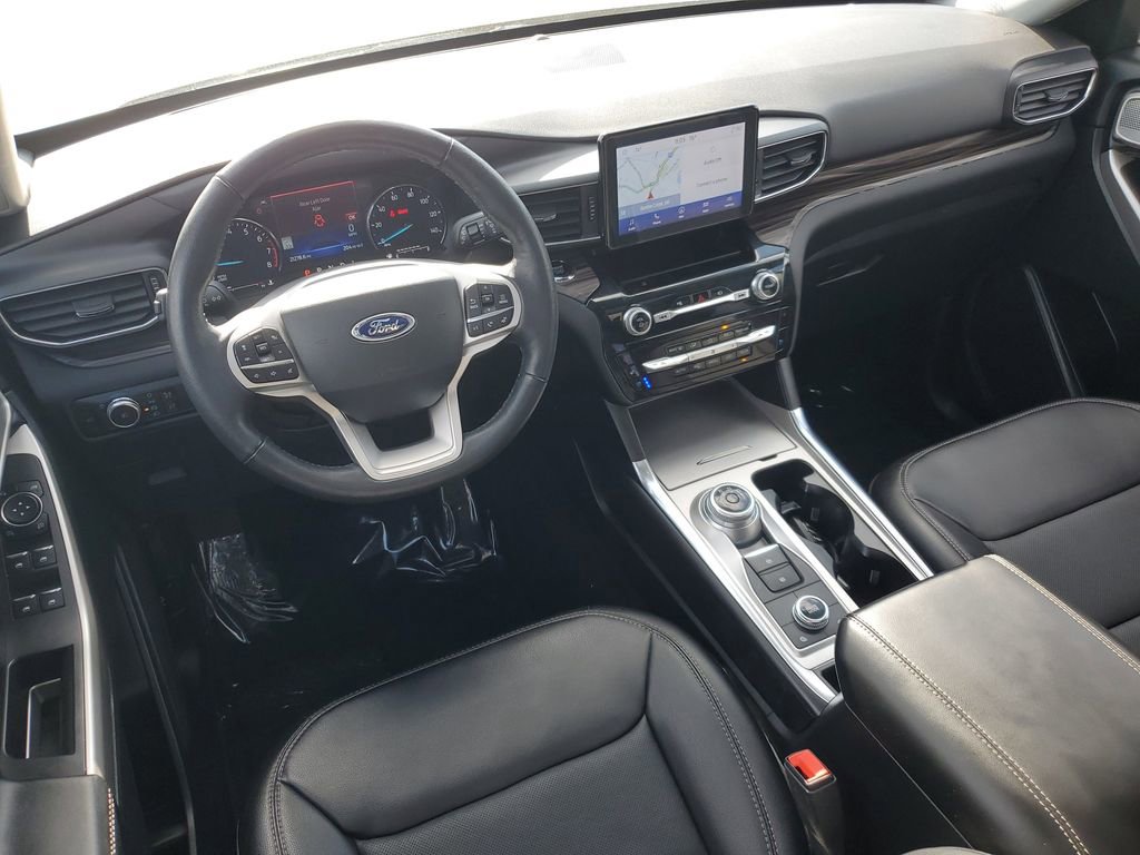 Used 2023 Ford Explorer Limited w/ Equipment Group 301A image 26