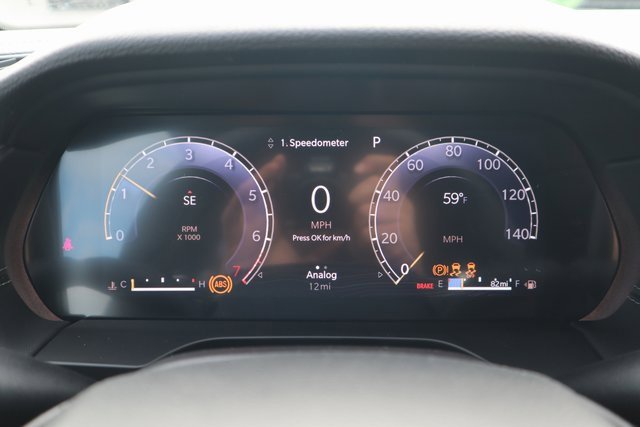 New 2025 Jeep Grand Cherokee Altitude image 9