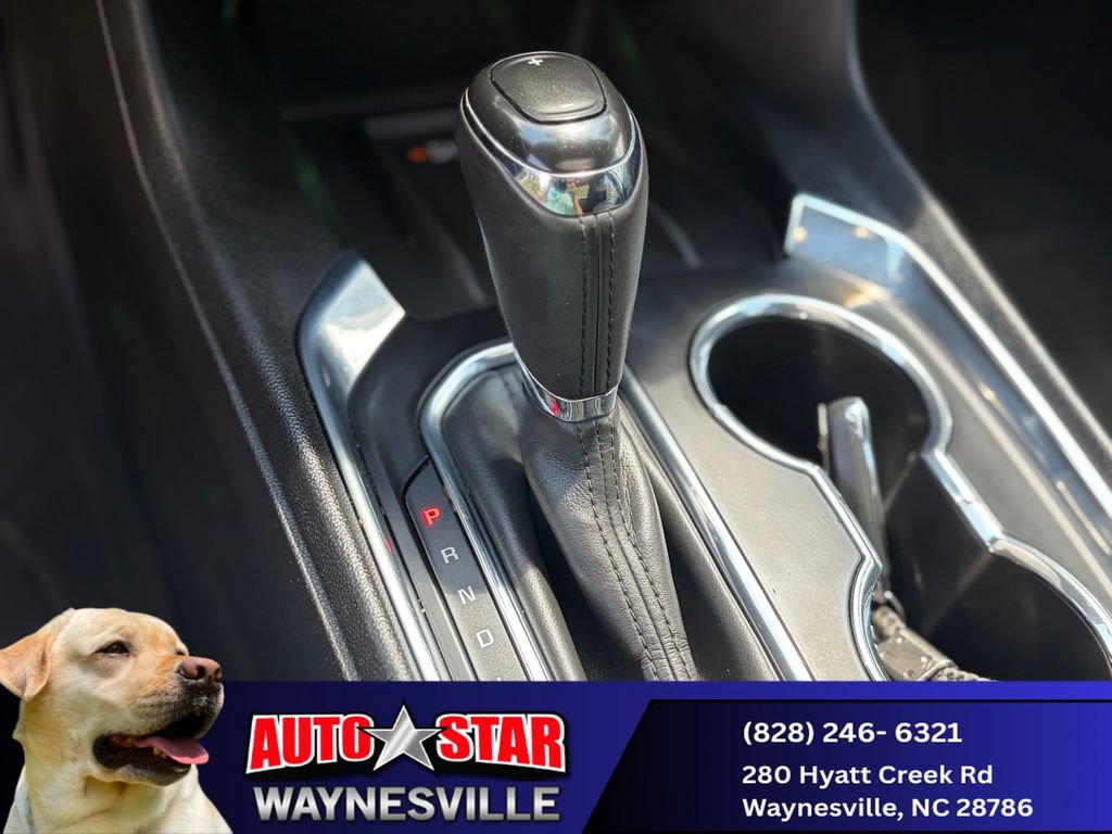 Used 2018 Chevrolet Traverse Premier AWD/4WD image 15