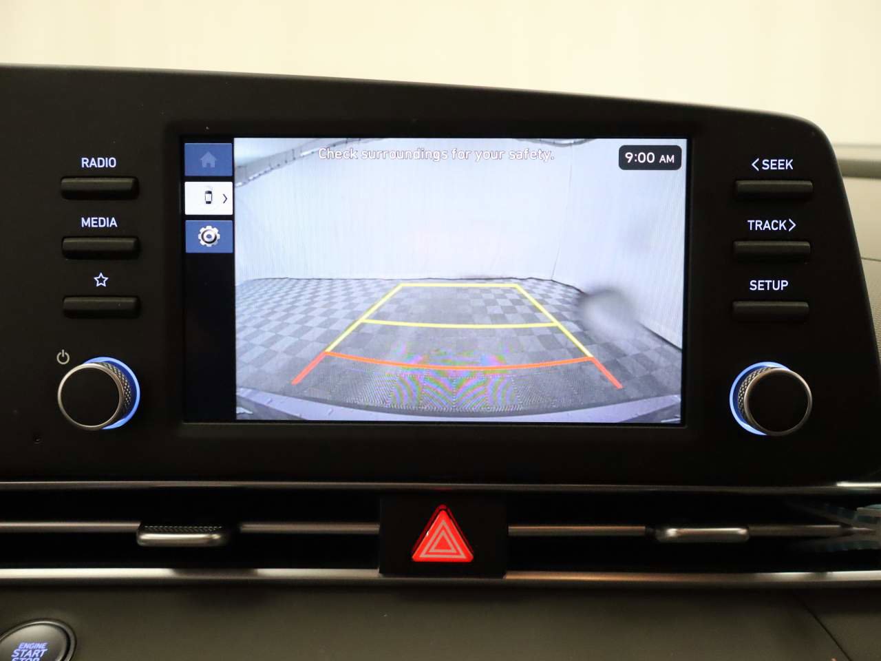 Used 2025 Hyundai Elantra Sport image 12