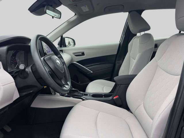 Used 2024 Toyota Corolla Cross L image 17