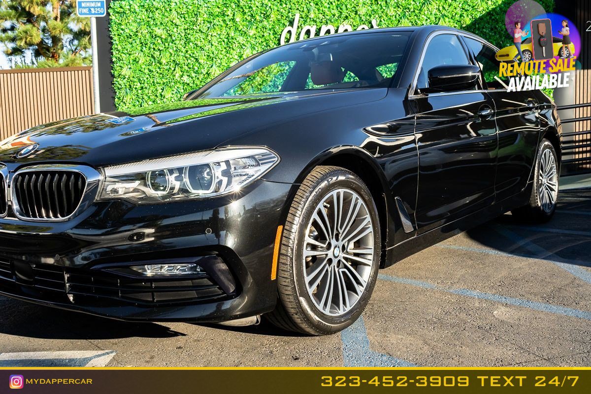 Used 2018 BMW 540i image 2