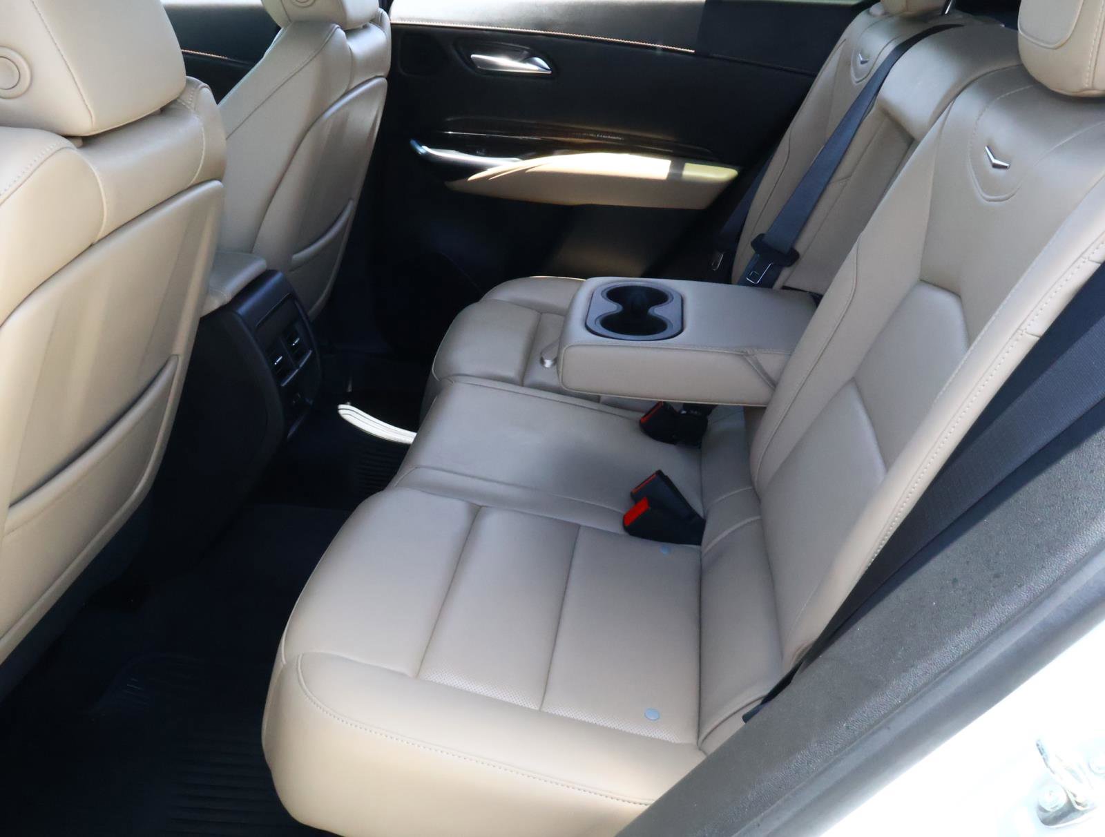 Used 2024 Cadillac XT4 Premium Luxury AWD/4WD image 24