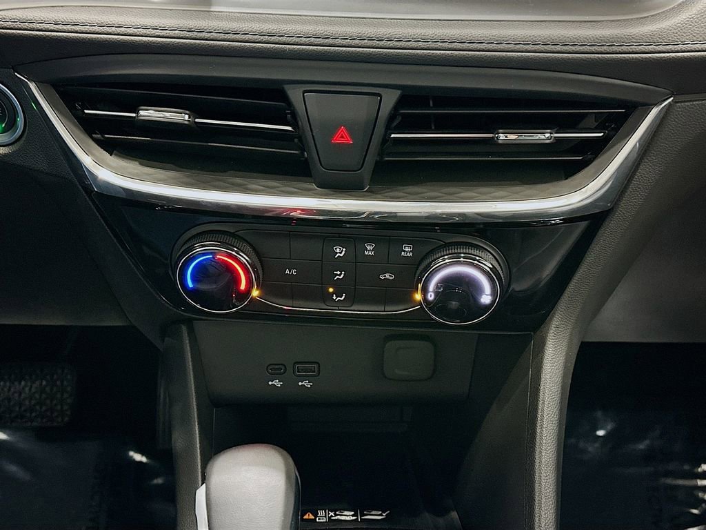 Used 2026 Buick Encore GX Sport Touring w/ Advanced Technology Package image 15