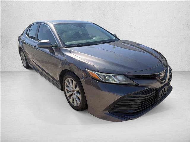 Used 2020 Toyota Camry LE FWD image 7