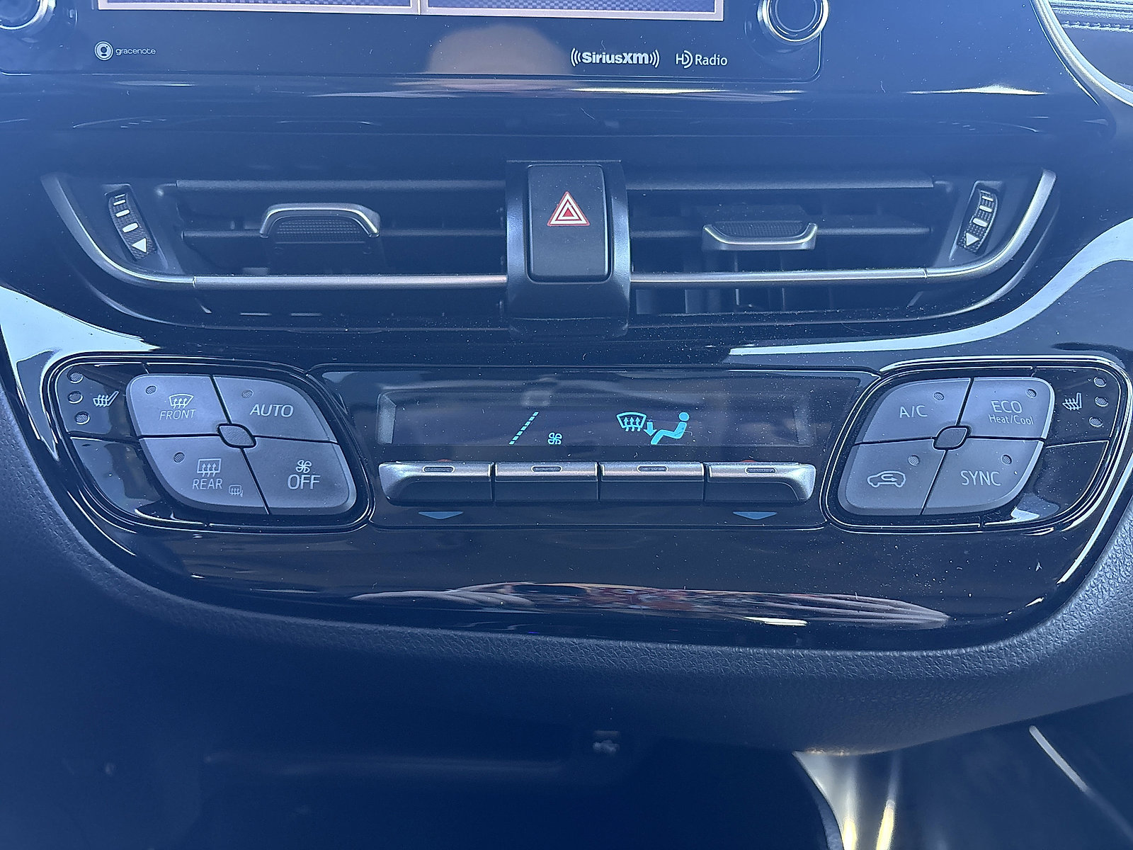 Used 2021 Toyota C-HR Limited FWD image 45