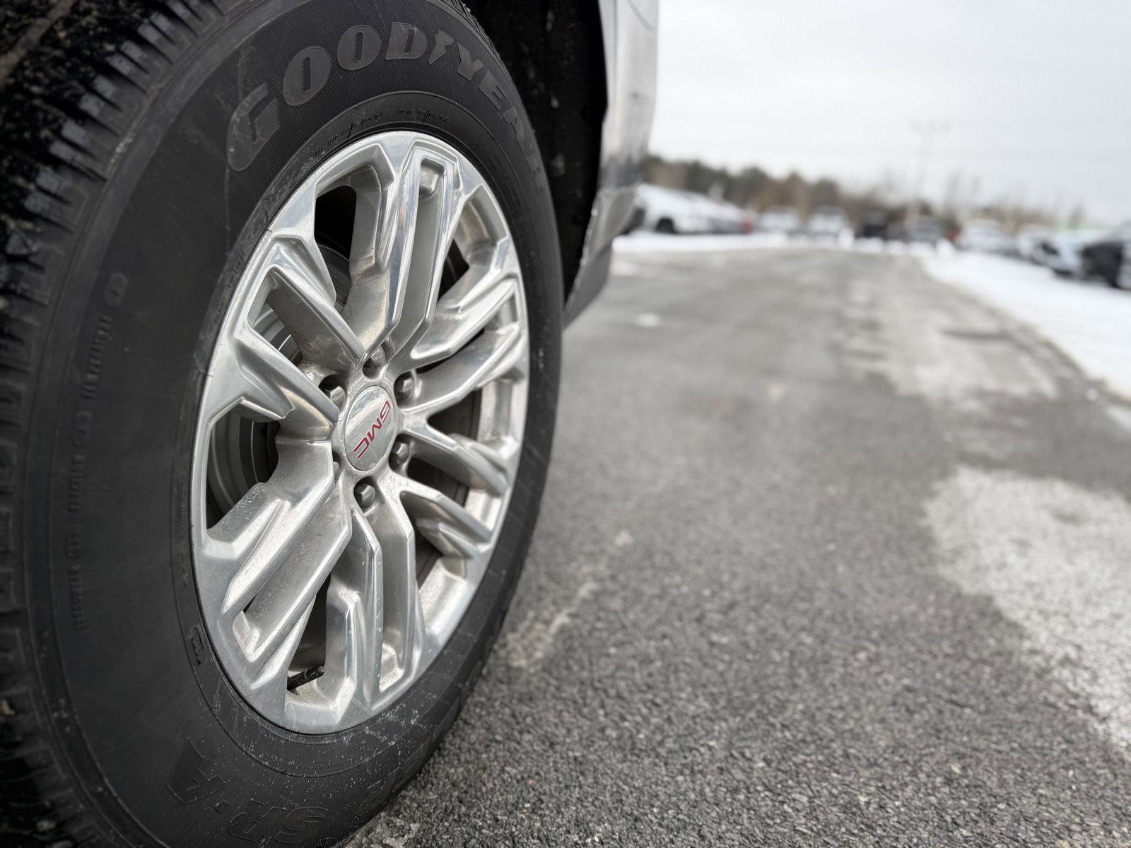 Certified 2022 GMC Yukon SLT w/ SLT Premium Package image 10