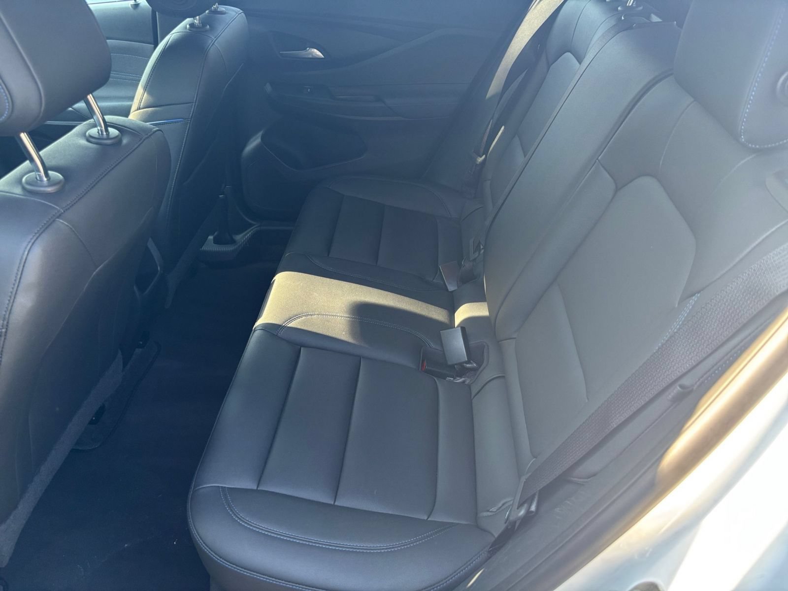 Used 2025 Buick Envista Sport Touring FWD image 24