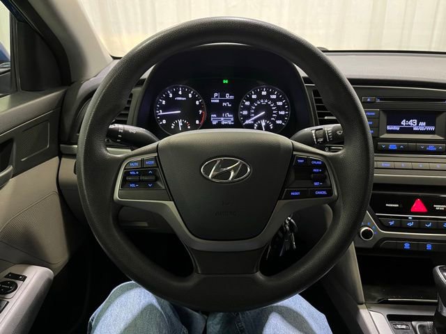 Used 2017 Hyundai Elantra SE FWD image 16
