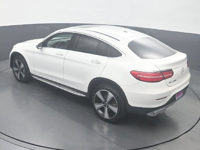 Used 2019 Mercedes-Benz GLC 300 4MATIC Coupe image 23