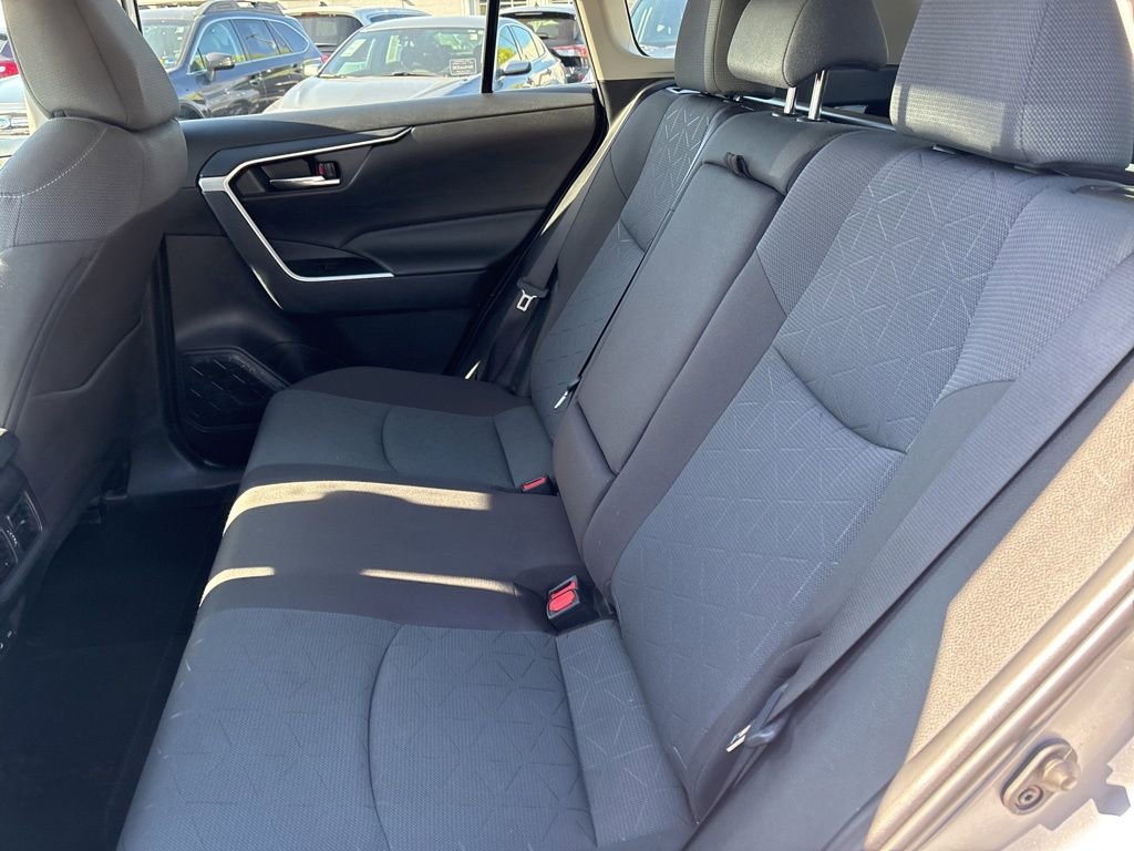 Used 2024 Toyota RAV4 XLE image 25