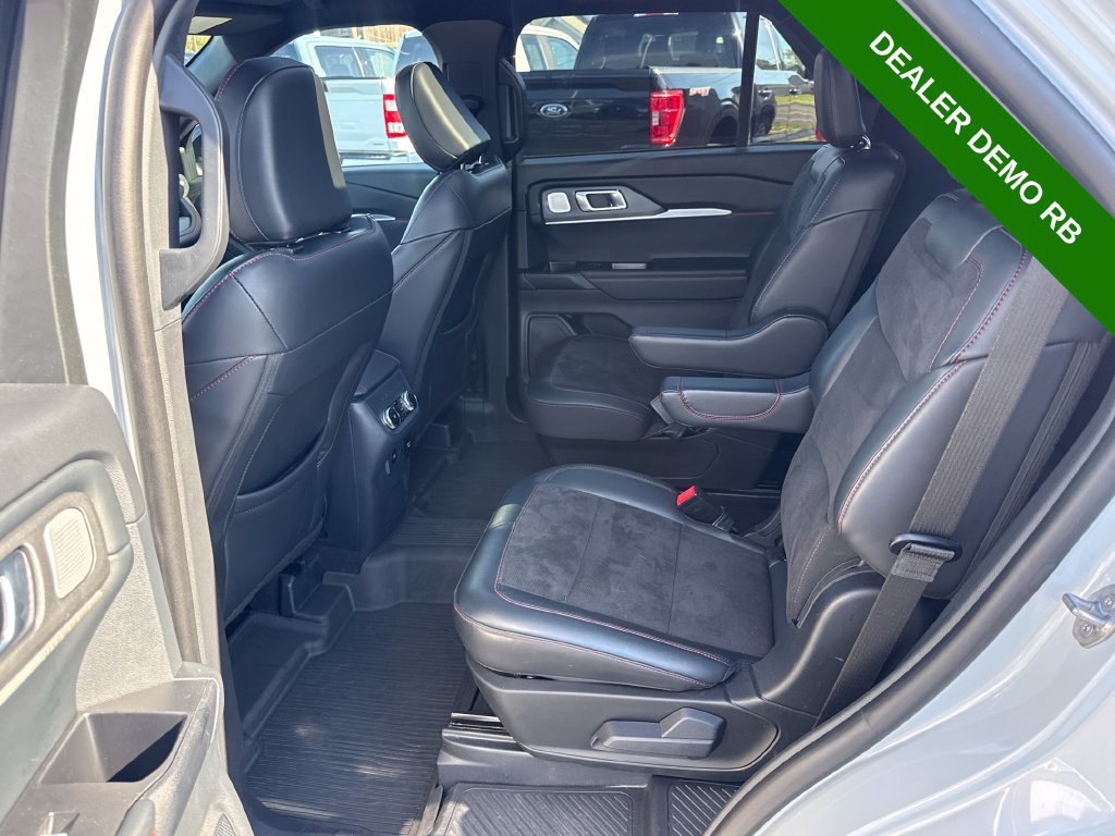 Used 2026 Ford Explorer ST w/ Sun And Sound Package AWD/4WD image 21