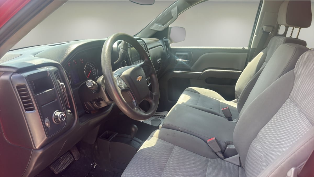 Used 2017 Chevrolet Silverado 1500 Custom w/ Custom Convenience Package AWD/4WD image 11