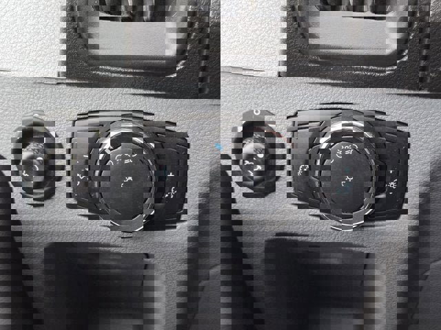 Used 2018 Ford Transit 250 148 Low Roof RWD image 22