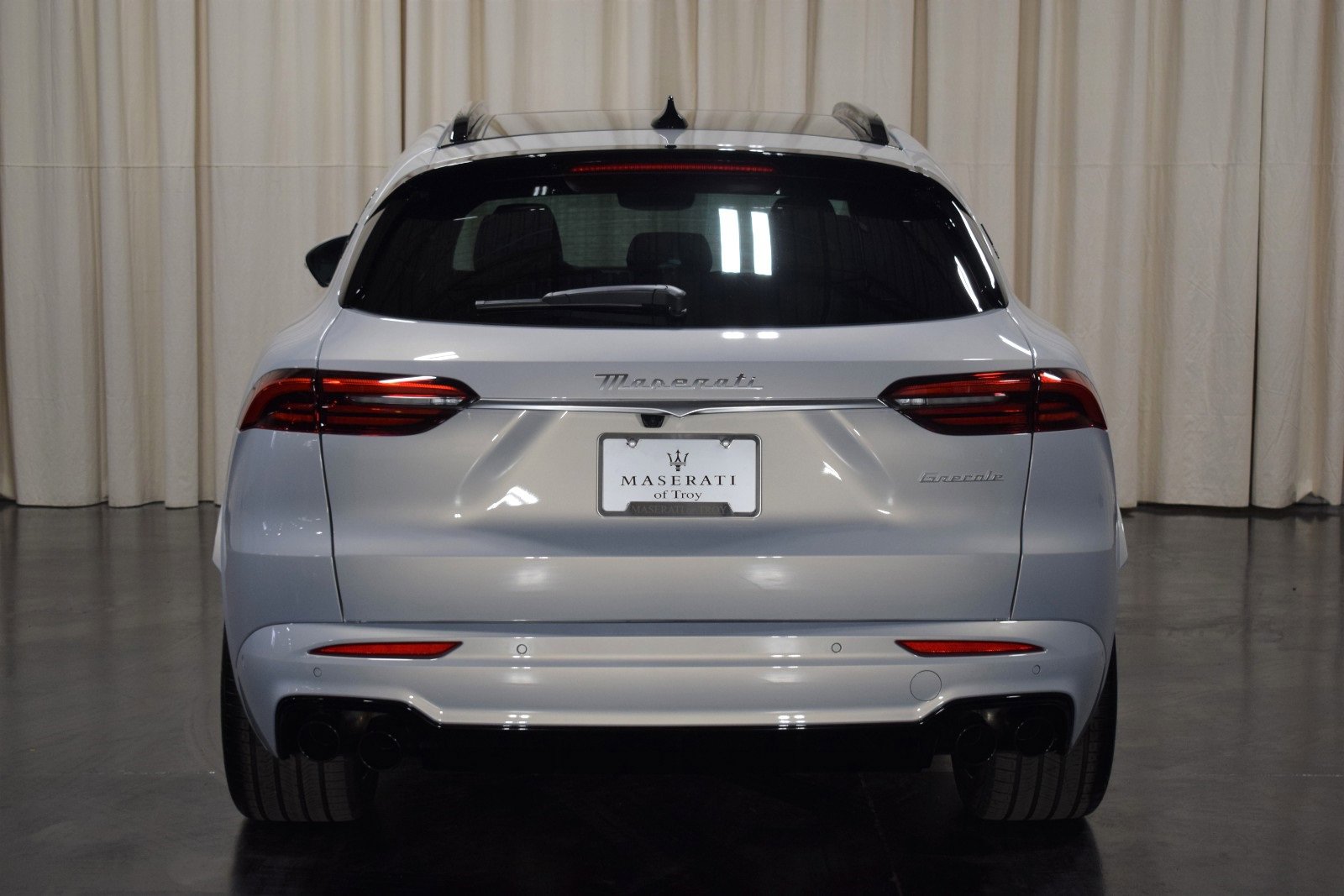 New 2024 Maserati Grecale Modena image 14