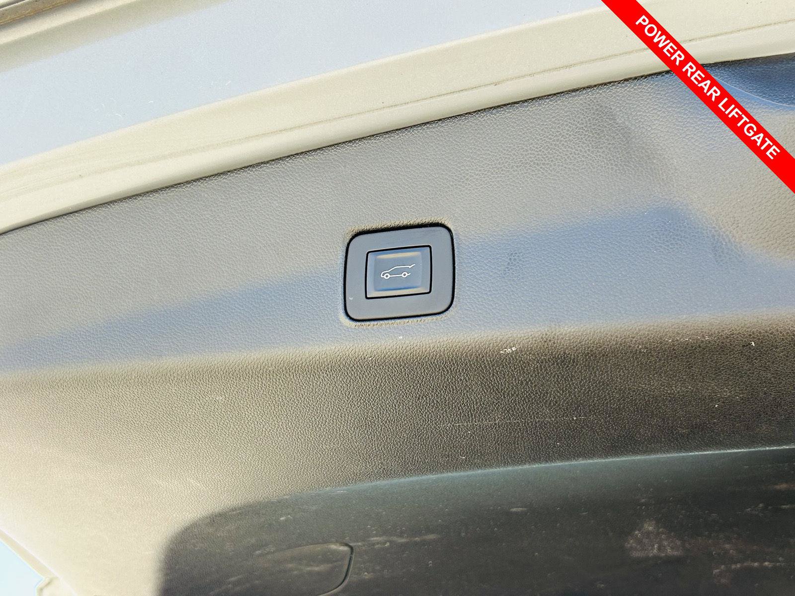 Used 2025 Chevrolet TrailBlazer ACTIV w/ Convenience Package FWD image 11